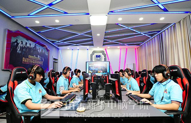 學電腦去哪里？選擇從事計算機軟件科技的最佳途徑